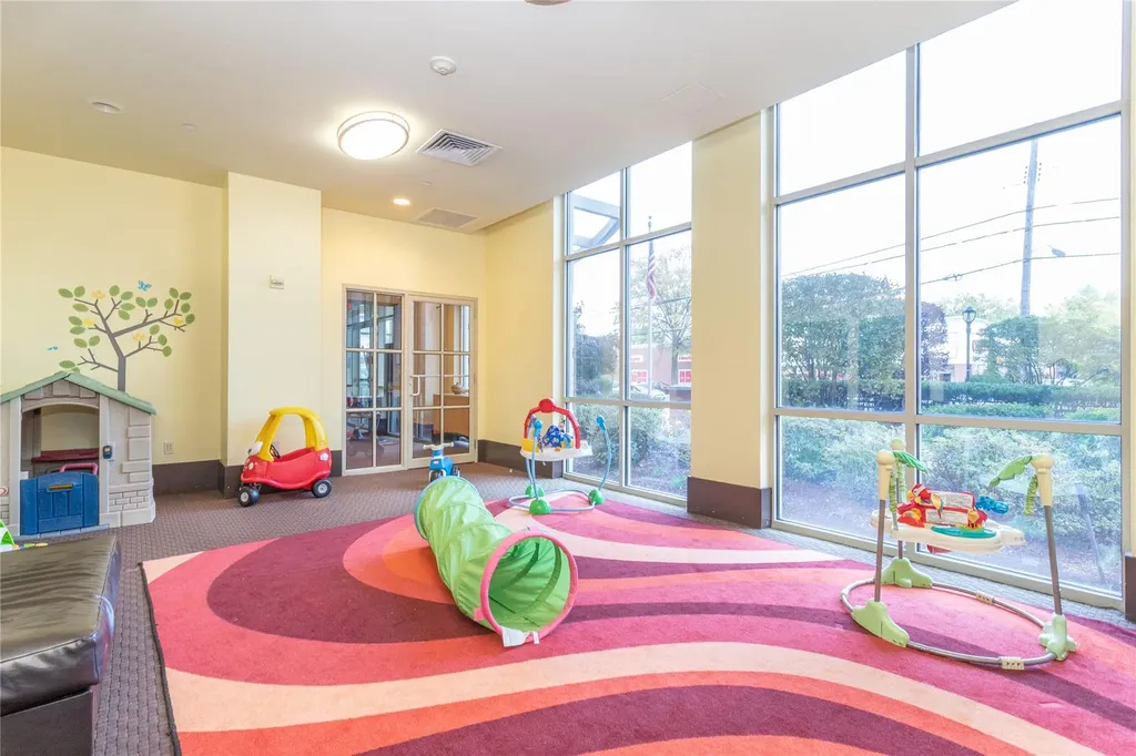 300 Mamaroneck Avenue White Plains NY 10605