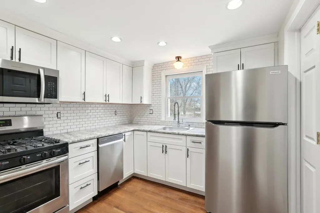 278 Ehrhardt Road Pearl River NY 10965