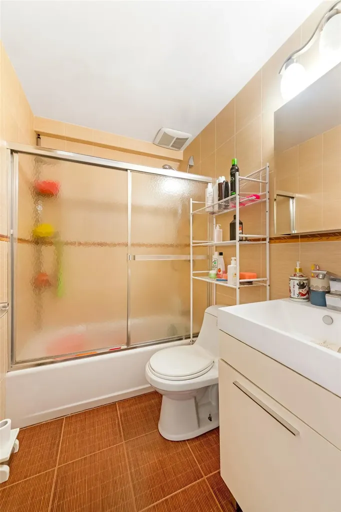1950 20th Drive Brooklyn NY 11214