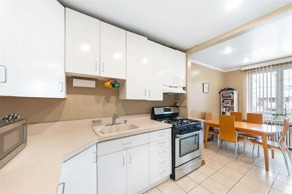 1950 20th Drive Brooklyn NY 11214