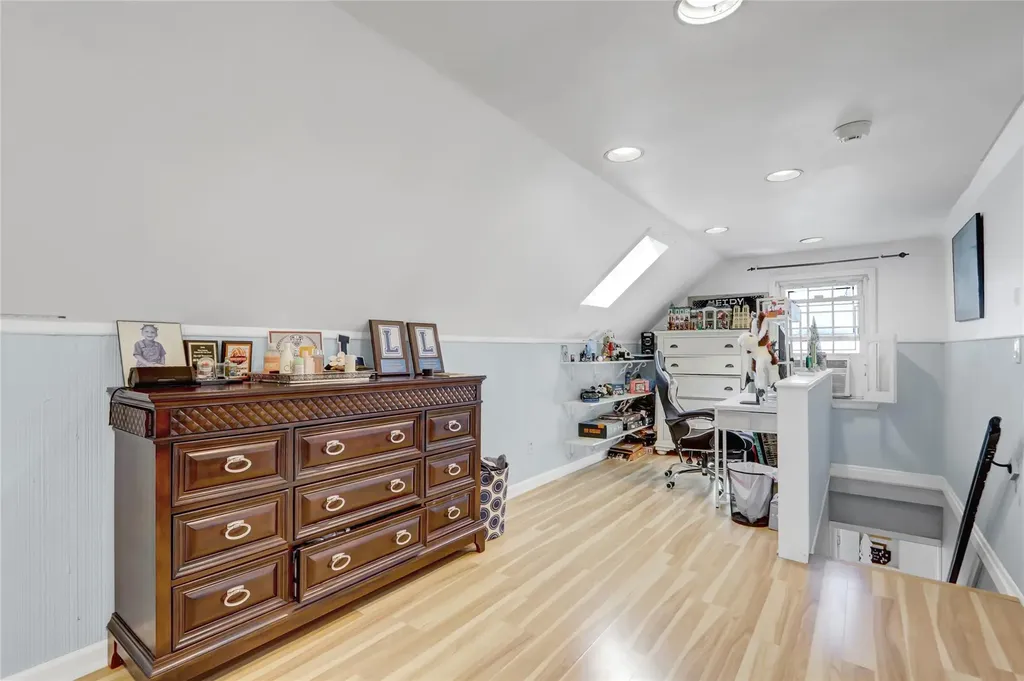 49 Mary Street Valley Stream NY 11580