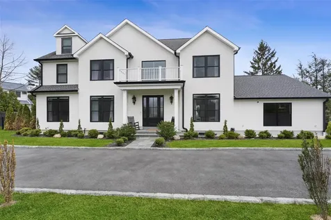 14 White Plains Road Bronxville NY 10708