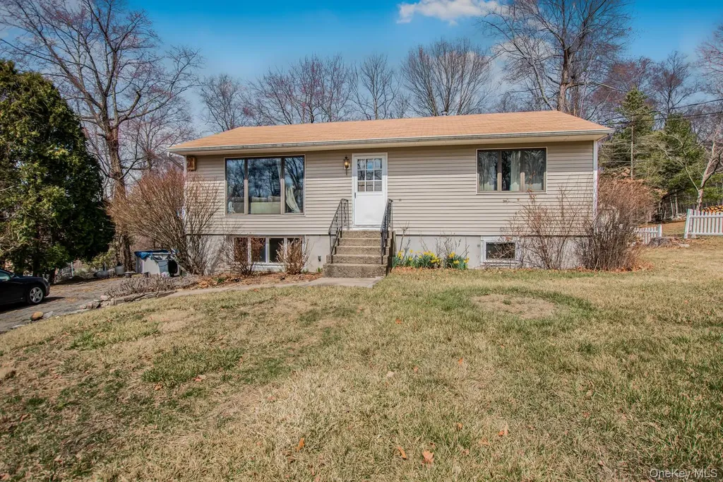 69 Plum Road Mahopac NY 10541
