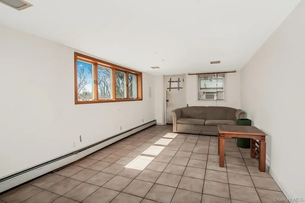 69 Plum Road Mahopac NY 10541