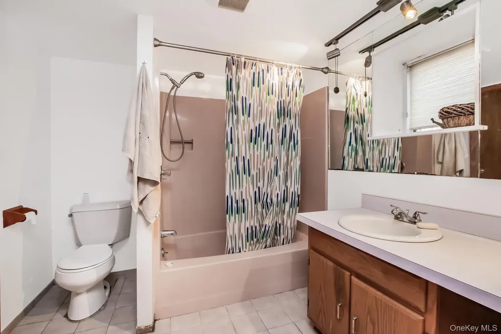 69 Plum Road Mahopac NY 10541
