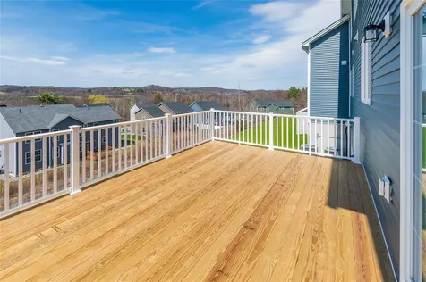 51 Dartmouth Drive Poughkeepsie NY 12603