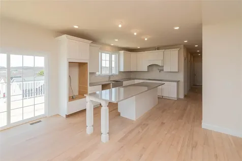 51 Dartmouth Drive Poughkeepsie NY 12603