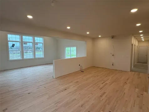15 Dartmouth Drive Poughkeepsie NY 12603