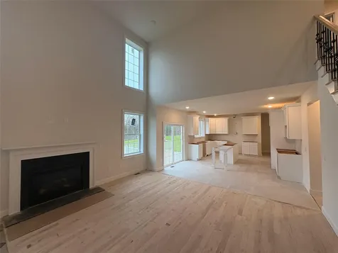 25 Dartmouth Drive Poughkeepsie NY 12603