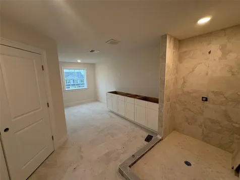 25 Dartmouth Drive Poughkeepsie NY 12603