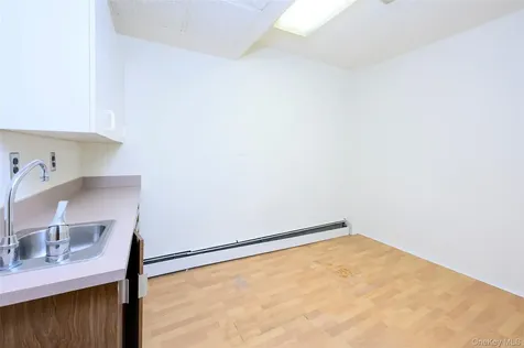 395 Westchester Avenue Port Chester NY 10573