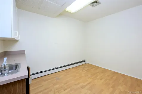 395 Westchester Avenue Port Chester NY 10573