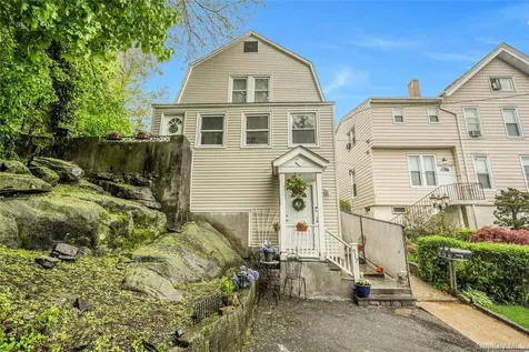 917 Hall Street Mamaroneck NY 10543