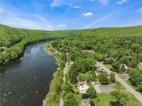 3409 State Route 97 Barryville NY 12719