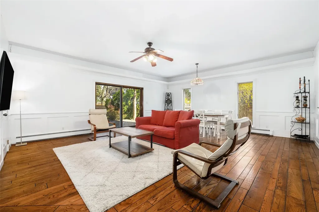 449 Melbourne Avenue Mamaroneck NY 10543