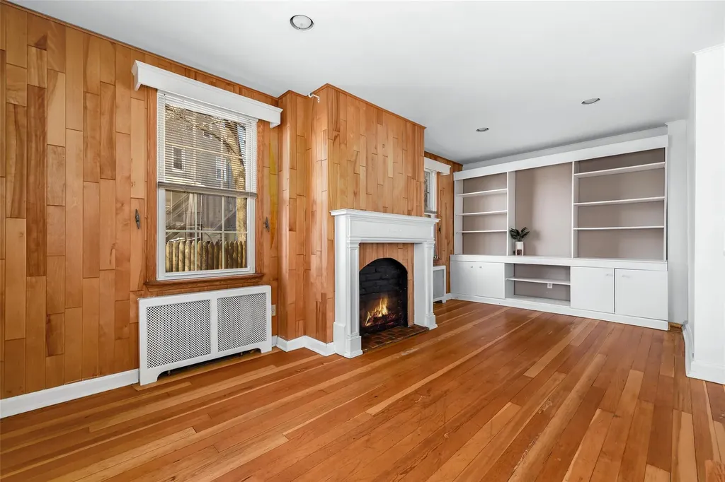 449 Melbourne Avenue Mamaroneck NY 10543