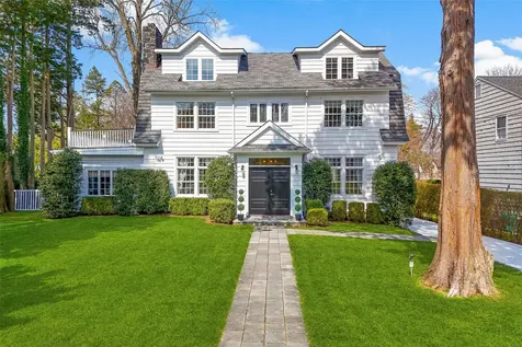720 The Parkway Mamaroneck NY 10543