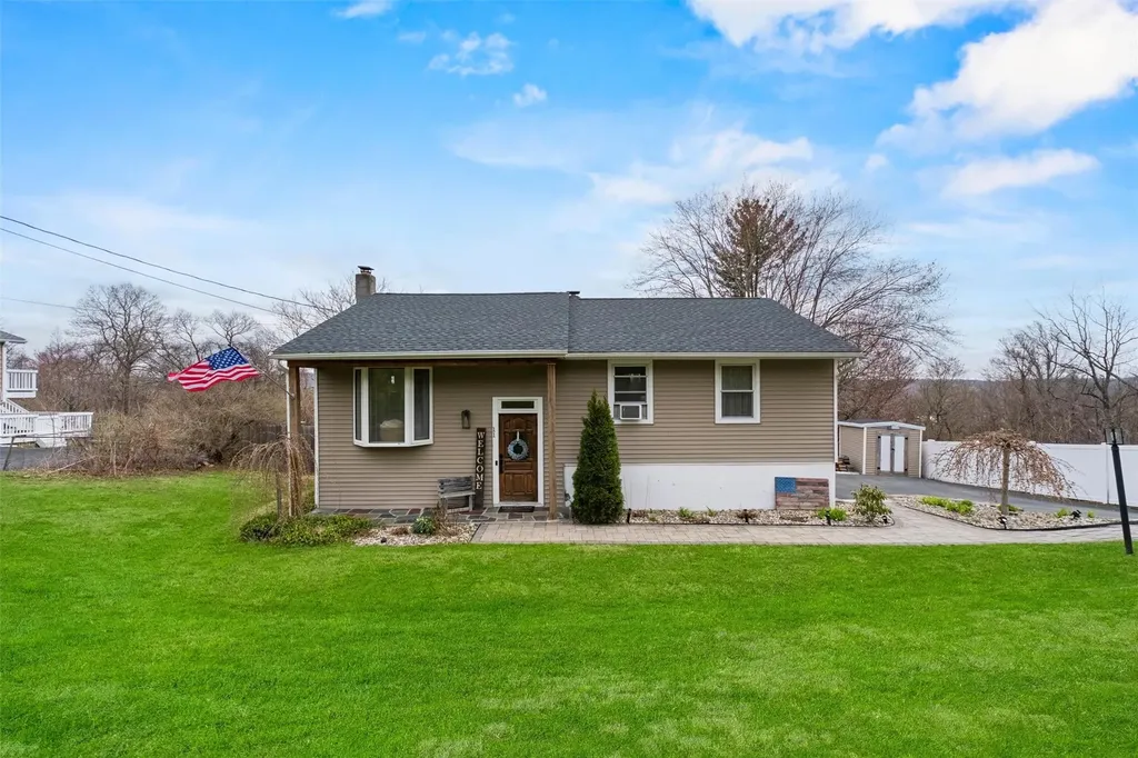 11 Trout Place Mahopac NY 10541