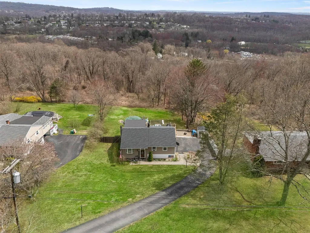 11 Trout Place Mahopac NY 10541
