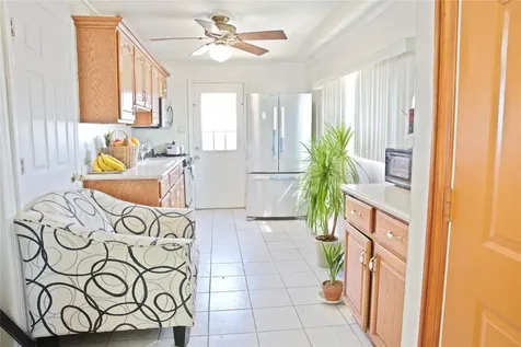 129 2nd Avenue Brentwood NY 11717