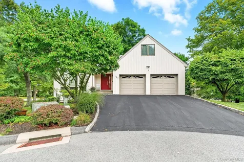 181 Arbor Crest Somers NY 10589