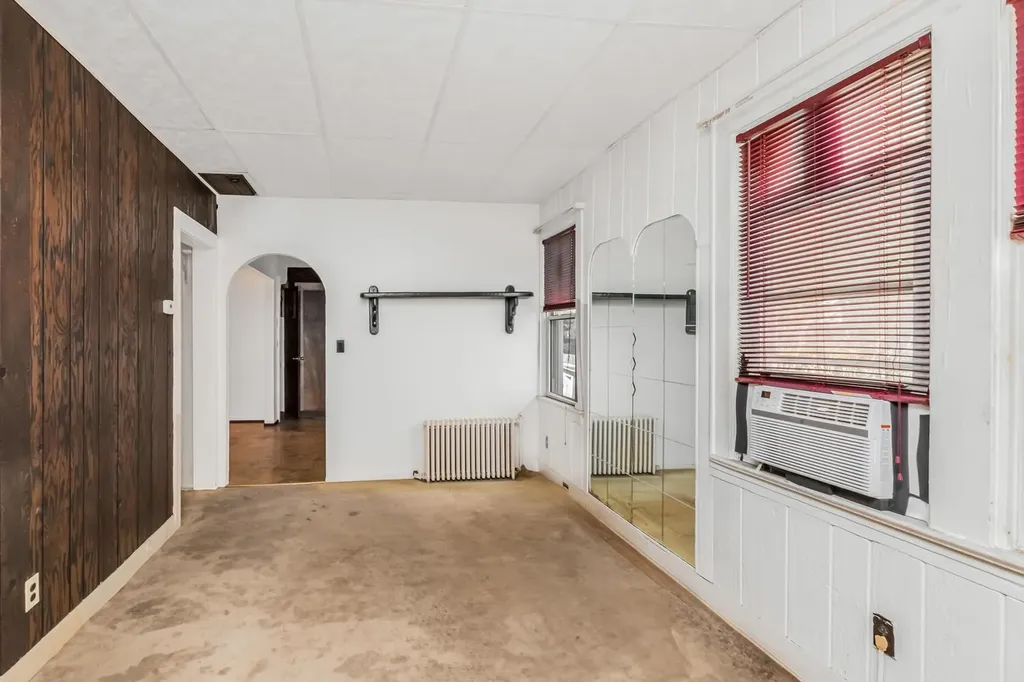 123 Glover Avenue Yonkers NY 10704