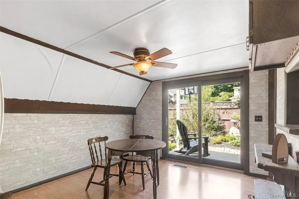 545 Shore Drive New Windsor NY 12553