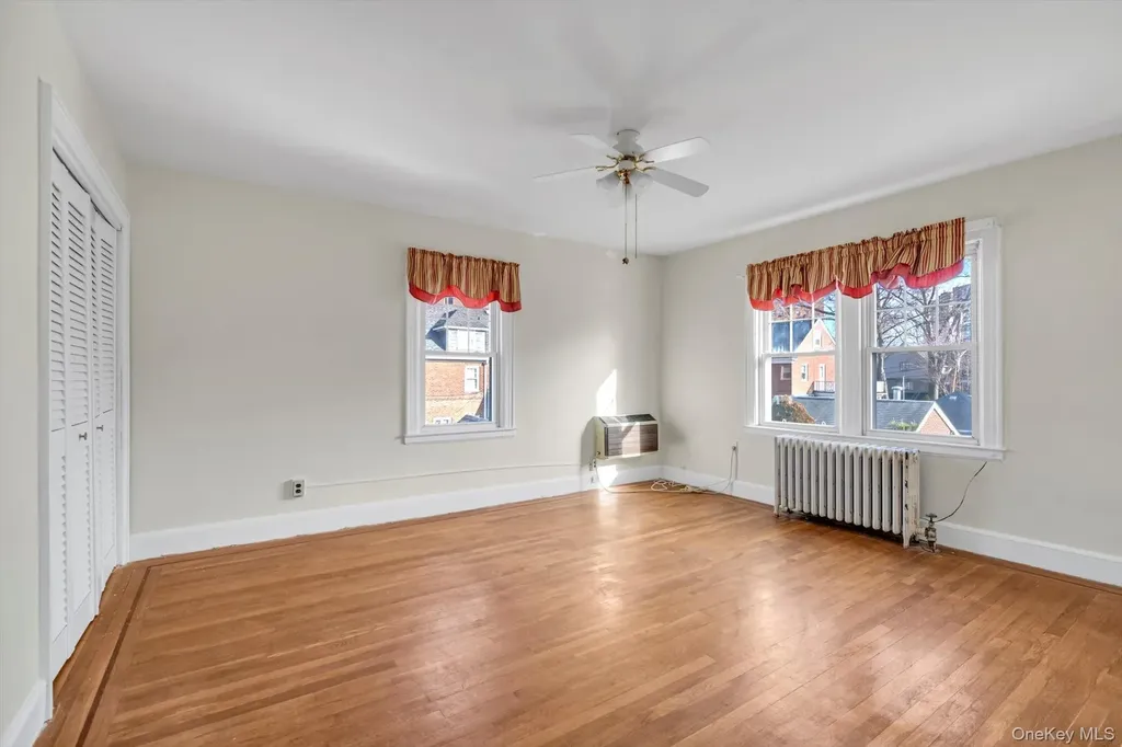 1242 Pawnee Place Bronx NY 10461