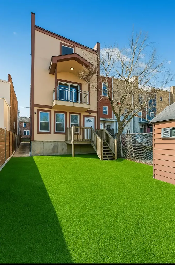 1029 E 230th Street Bronx NY 10466