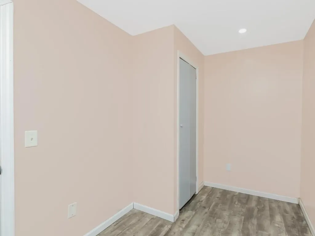 1029 E 230th Street Bronx NY 10466