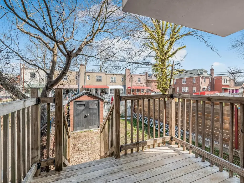 1029 E 230th Street Bronx NY 10466