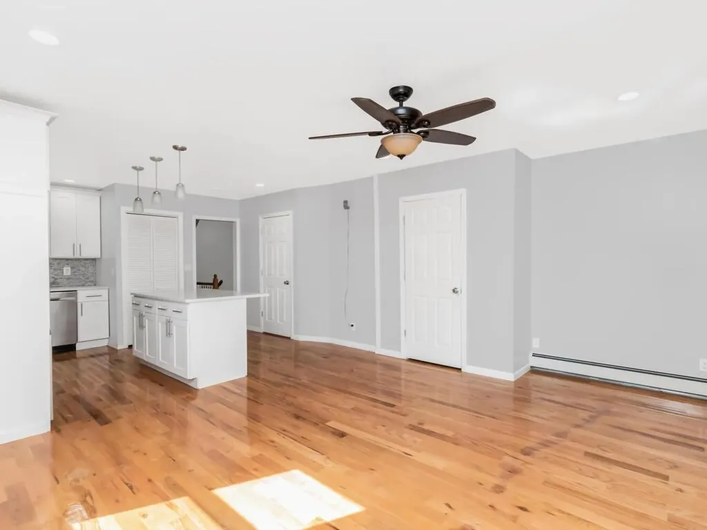 1029 E 230th Street Bronx NY 10466