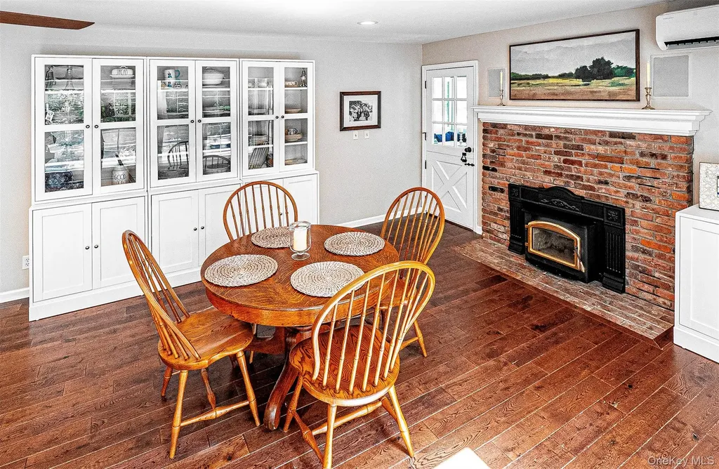114 Redder Road Pine Bush NY 12566