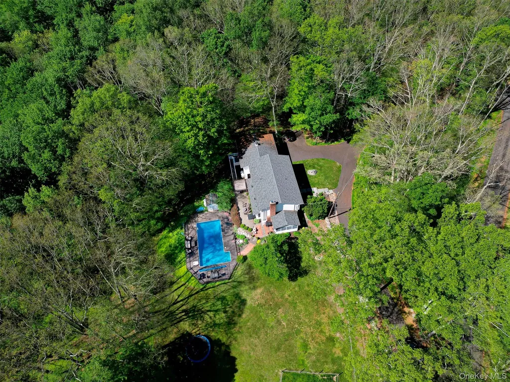 114 Redder Road Pine Bush NY 12566