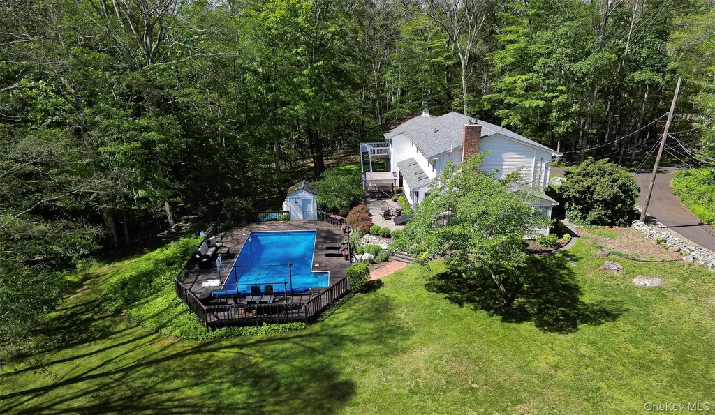 114 Redder Road Pine Bush NY 12566