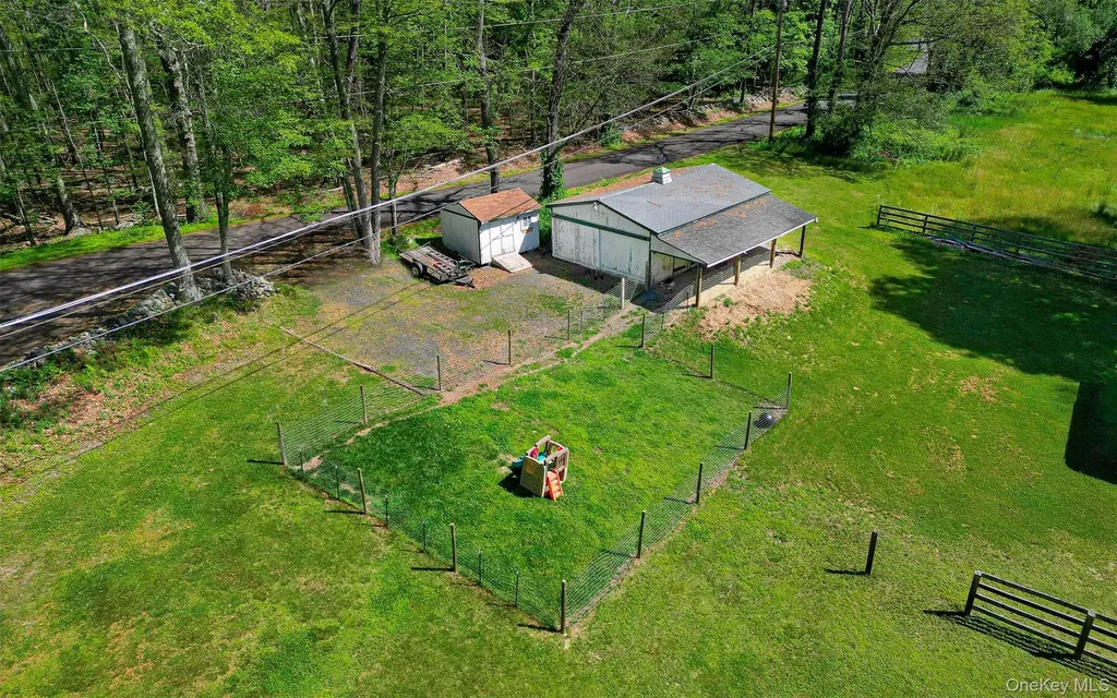 114 Redder Road Pine Bush NY 12566