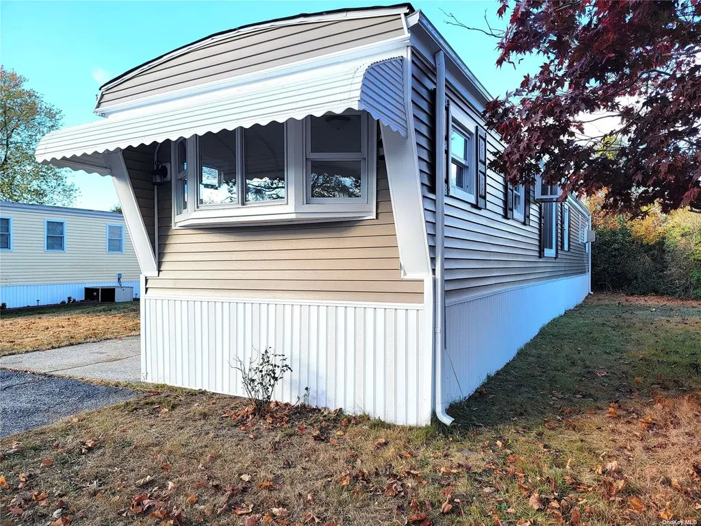 56 Valley Forge Drive Bohemia NY 11716