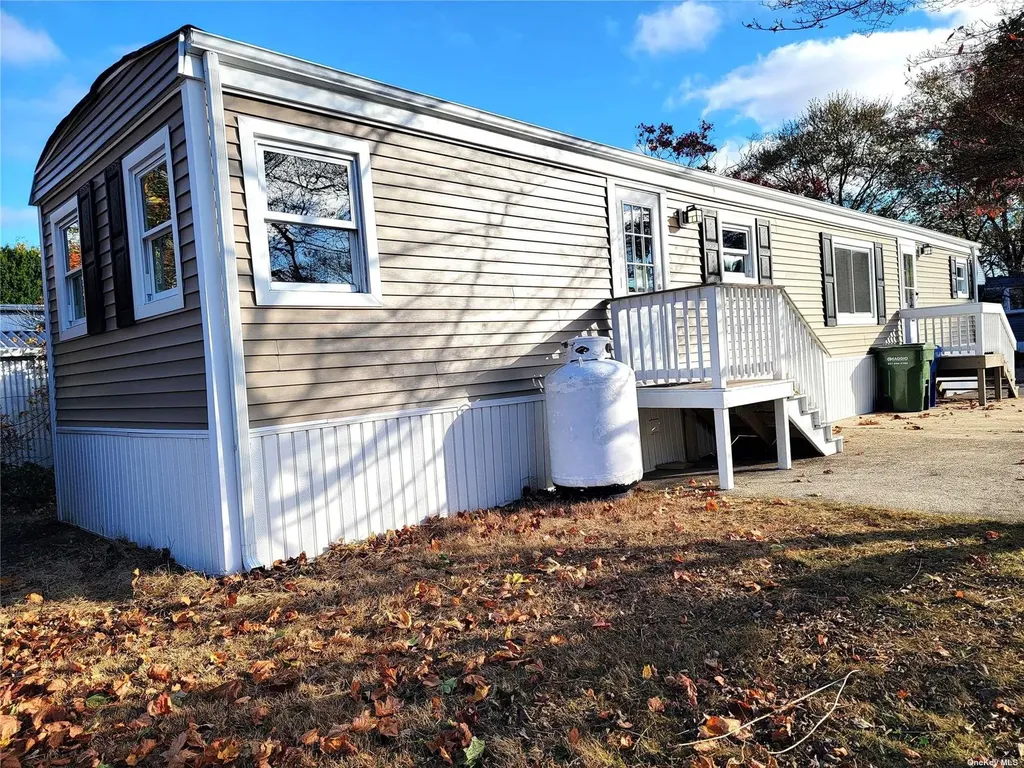56 Valley Forge Drive Bohemia NY 11716