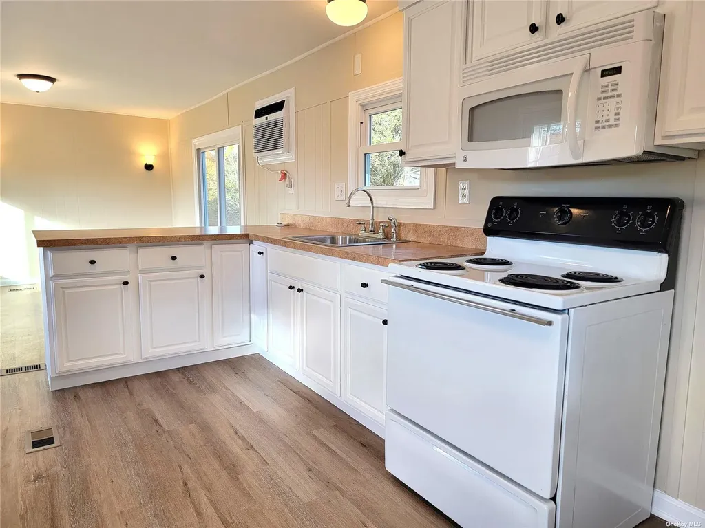 56 Valley Forge Drive Bohemia NY 11716
