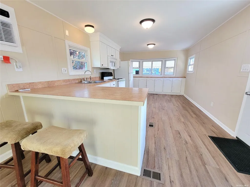 56 Valley Forge Drive Bohemia NY 11716