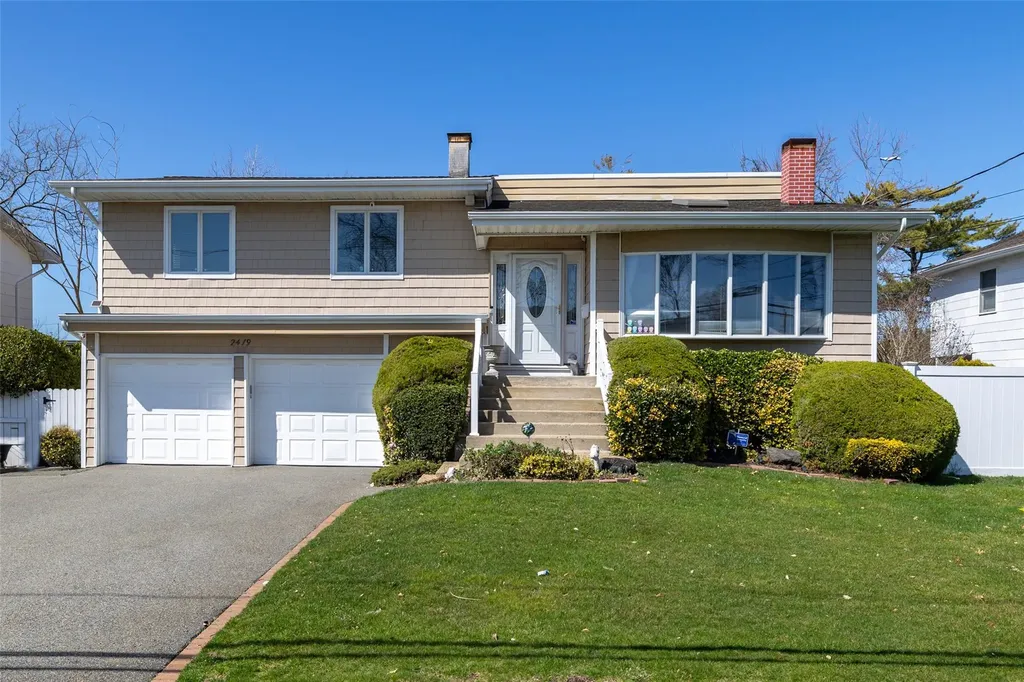 2479 Kerry Lane Bellmore NY 11710