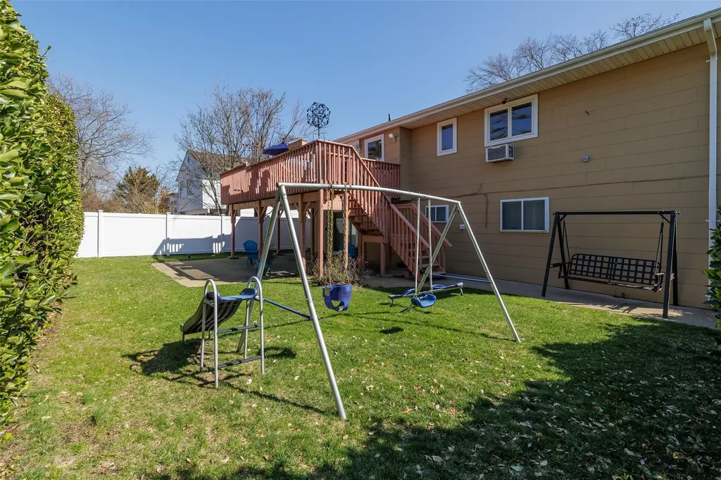 2479 Kerry Lane Bellmore NY 11710