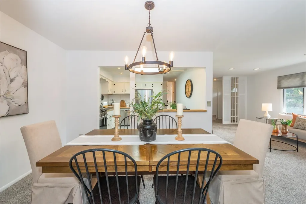 1 Blossom Road Airmont NY 10901