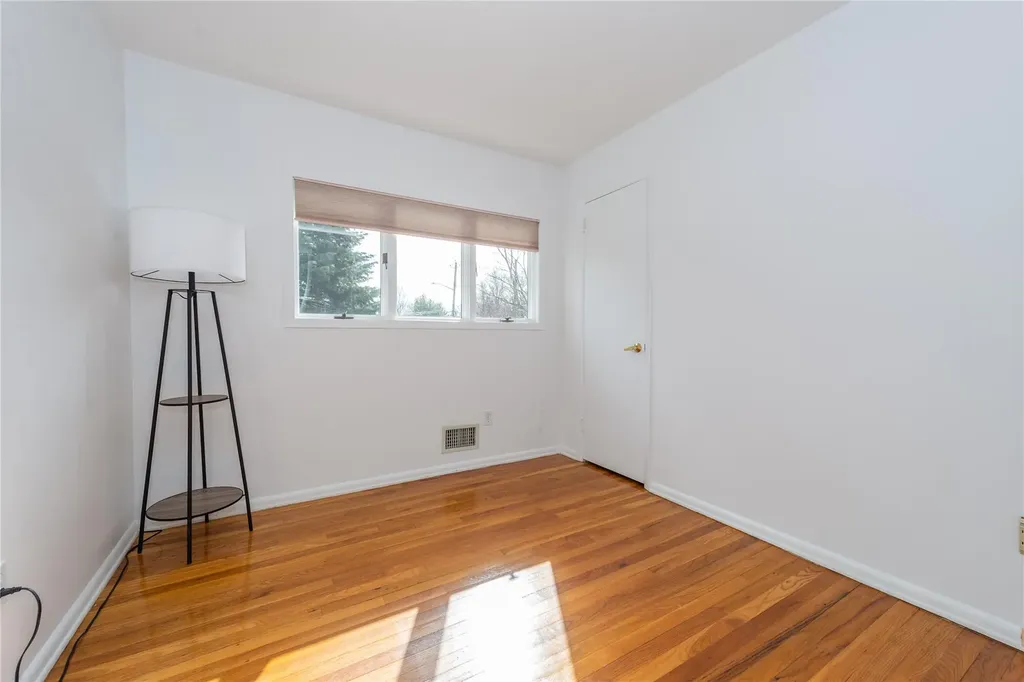 1 Blossom Road Airmont NY 10901