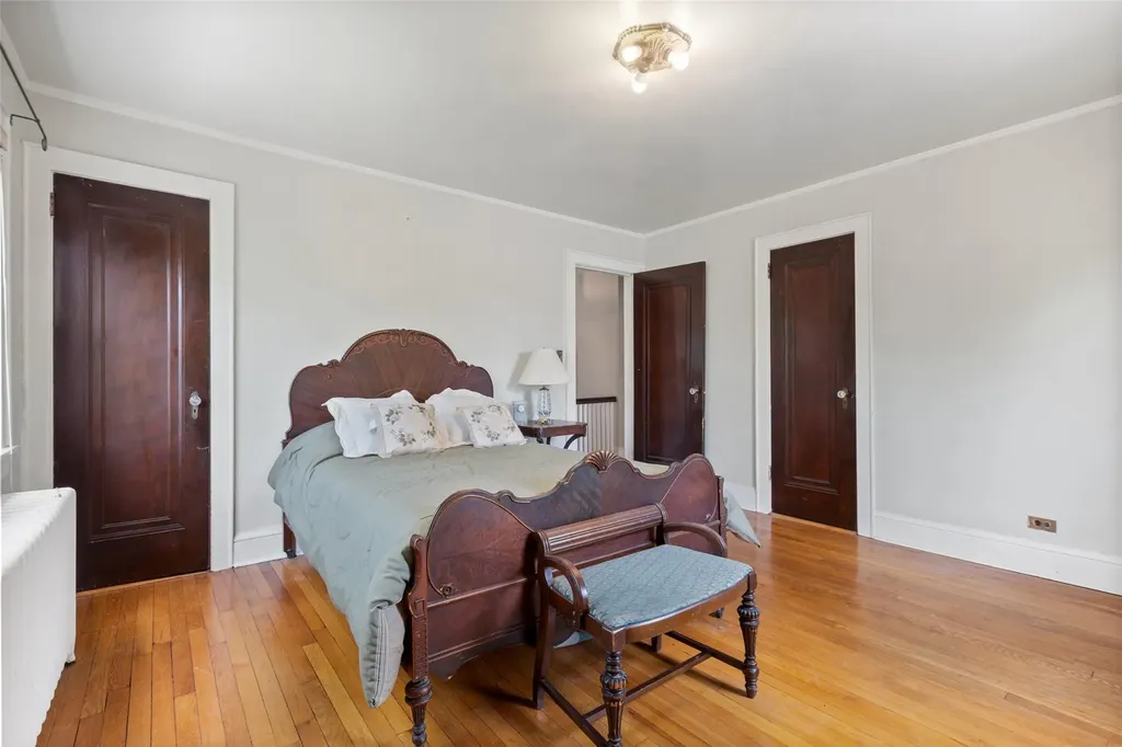 55 Durst Place Yonkers NY 10704