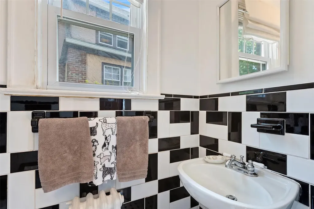55 Durst Place Yonkers NY 10704