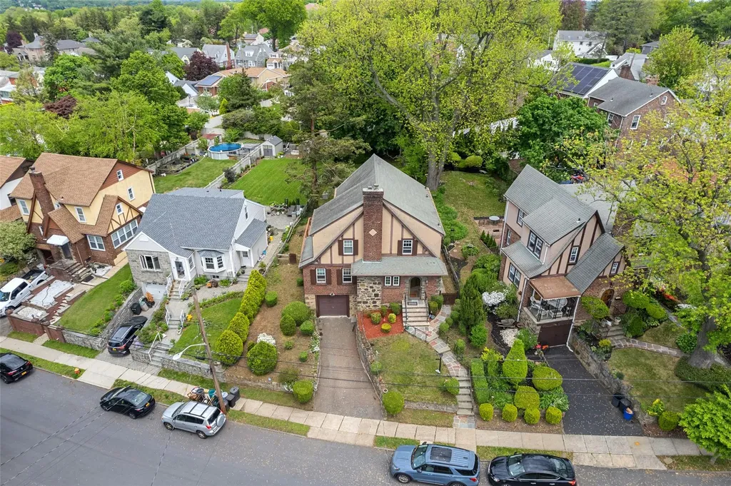 55 Durst Place Yonkers NY 10704