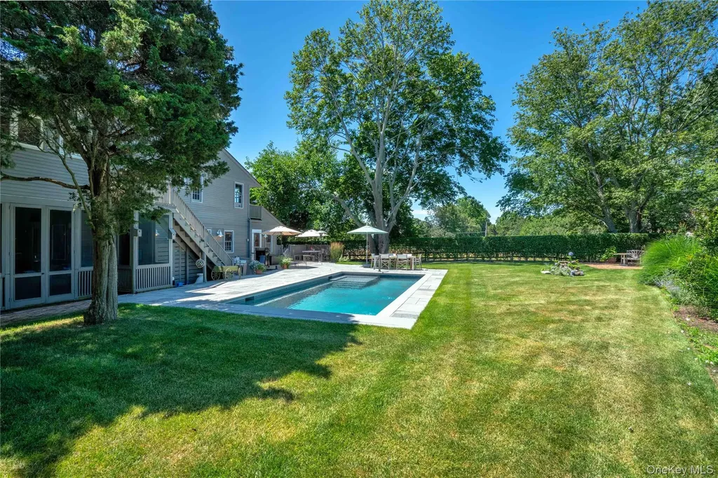 1075 Narrow River Road Orient NY 11957