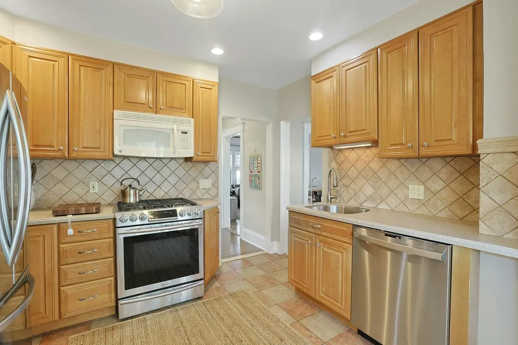 21 Calam Avenue Ossining NY 10562