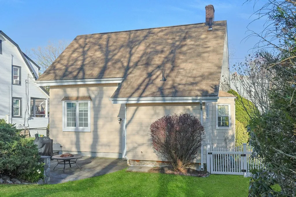 21 Calam Avenue Ossining NY 10562
